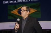 Senado lança coleção 'As Fallas do Throno' durante sessão especial nesta quarta